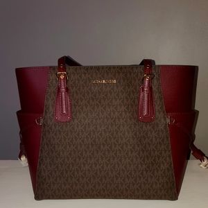Michael Kors Tote